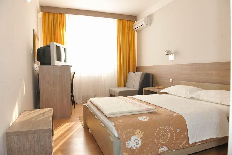 Hotel Pozega Ruang foto